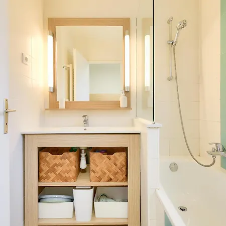 Saint-raphael Valescure - Maeva - Chaleureux Climatise Avec Terrasse 2 Pieces 6 Personnes - Prestige - Super Mae-6731 Apartmán *